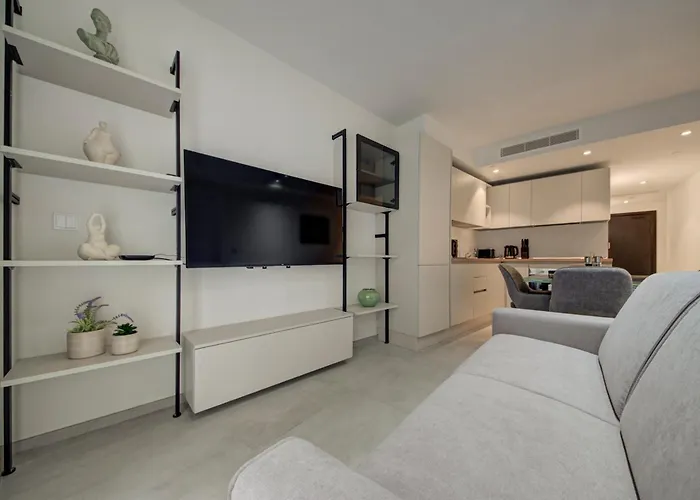 Modern 1br With Pool Access In St Julians شقة *