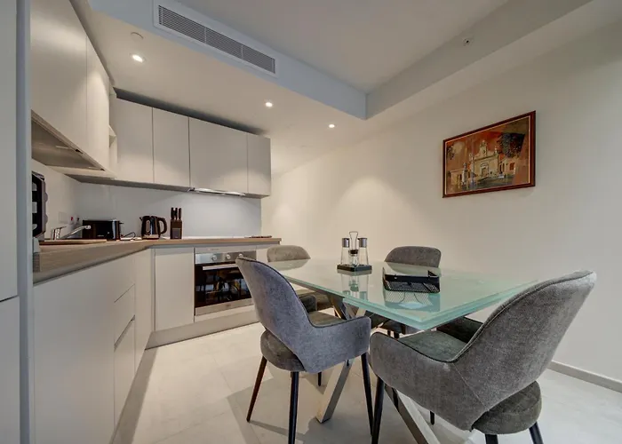 Modern 1br With Pool Access In St Julians Apartament St. Julian's